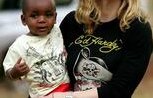 Madonna sur les traces de Nicolas Sarkozy : "Donnez moi le petit noir (...)